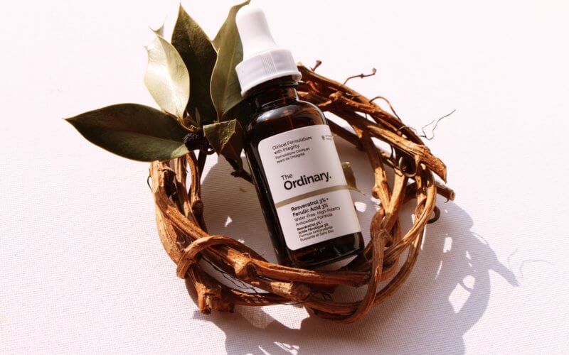 The Ordinary Resveratrol 3% + Ferulic Acid 3% 30ml เซรั่มต่อต้านอนุมูลอิสระที่ทรงประสิทธิภาพ ลดผิวเสียจากแดด กระตุ้นการไหลเวียนของเลือด สกัดจากองุ่นทำให้ผิวนุ่มฟู กระชับและกระจ่างใส